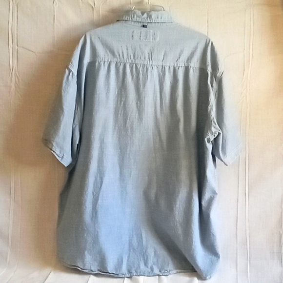 Men's shirt - Picture 2 of 4